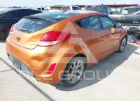 2016 Hyundai Veloster photo