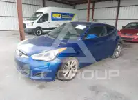 2016 Hyundai Veloster photo