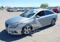2016 Hyundai Sonata photo