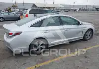 2016 Hyundai Sonata photo