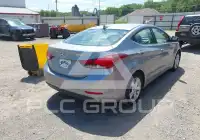 2016 Hyundai Elantra фото