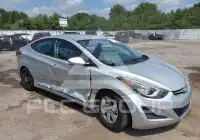 2016 Hyundai Elantra фото