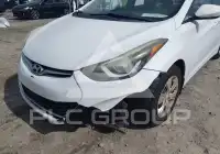 2016 Hyundai Elantra фото