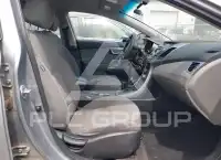 2016 Hyundai Elantra фото