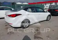 2016 Hyundai Elantra photo
