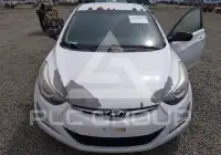 2016 Hyundai Elantra фото