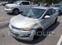 2016 Hyundai Elantra photo