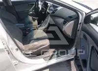 2016 Hyundai Elantra photo