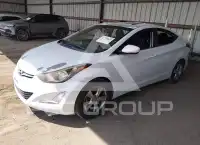 2016 Hyundai Elantra фото