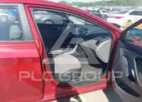 2016 Hyundai Elantra фото