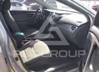 2016 Hyundai Elantra фото