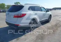 2016 Hyundai Santa Fe photo