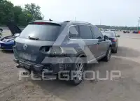 2016 Volkswagen Touareg фото