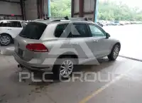 2016 Volkswagen Touareg фото