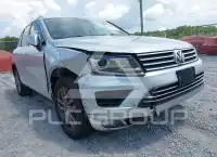 2016 Volkswagen Touareg фото
