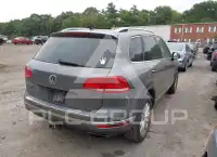2016 Volkswagen Touareg фото