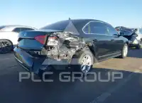 2016 Volkswagen Passat photo