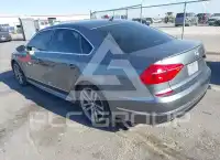 2016 Volkswagen Passat фото