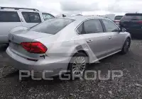 2016 Volkswagen Passat photo