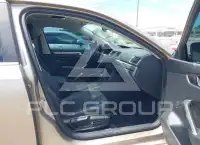 2016 Volkswagen Passat фото