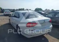 2016 Volkswagen Passat фото