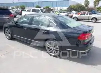 2016 Volkswagen Passat фото