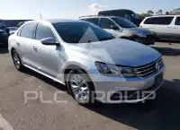 2016 Volkswagen Passat photo