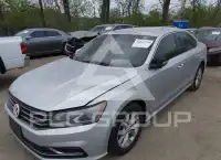 2016 Volkswagen Passat photo