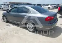 2016 Volkswagen Passat фото