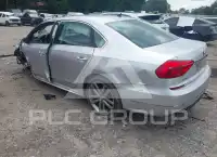 2016 Volkswagen Passat фото