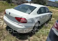 2016 Volkswagen Passat фото