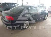 2016 Volkswagen Passat фото