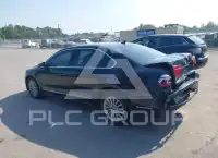 2016 Volkswagen Passat фото