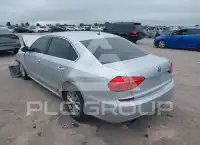 2016 Volkswagen Passat фото
