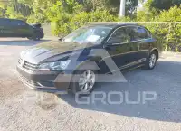2016 Volkswagen Passat photo