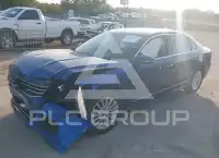 2016 Volkswagen Passat photo