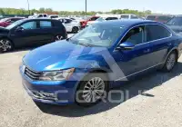 2016 Volkswagen Passat photo