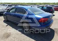 2016 Volkswagen Passat photo