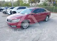 2016 Volkswagen Passat photo