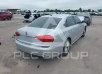 2016 Volkswagen Passat фото