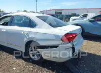 2016 Volkswagen Passat photo