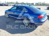 2016 Volkswagen Passat фото