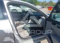 2016 Volkswagen Passat фото