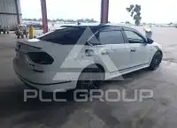2016 Volkswagen Passat photo