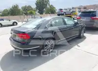 2016 Volkswagen Passat фото