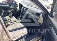 2016 Volkswagen Passat photo