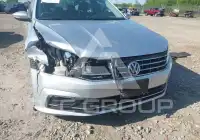 2016 Volkswagen Passat фото