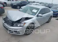 2016 Volkswagen Passat фото