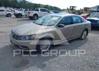 2016 Volkswagen Passat фото