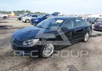 2016 Volkswagen Passat фото